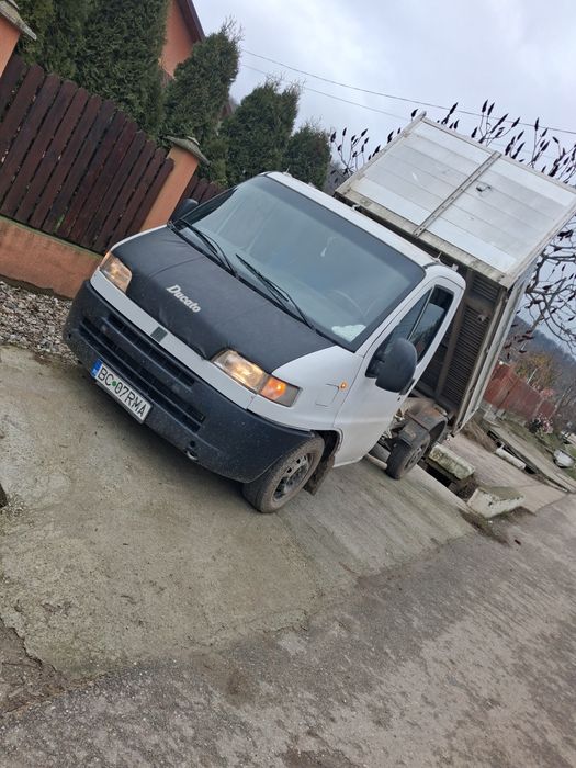 Vând sau schimb Fiat Ducato basculabil