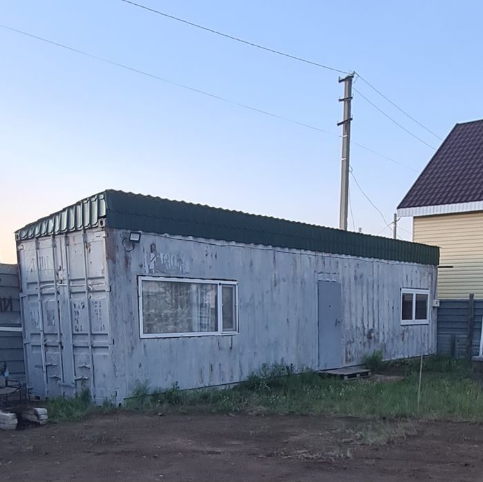 Продам контейнер 12м, переделанный в жилую бытовку.