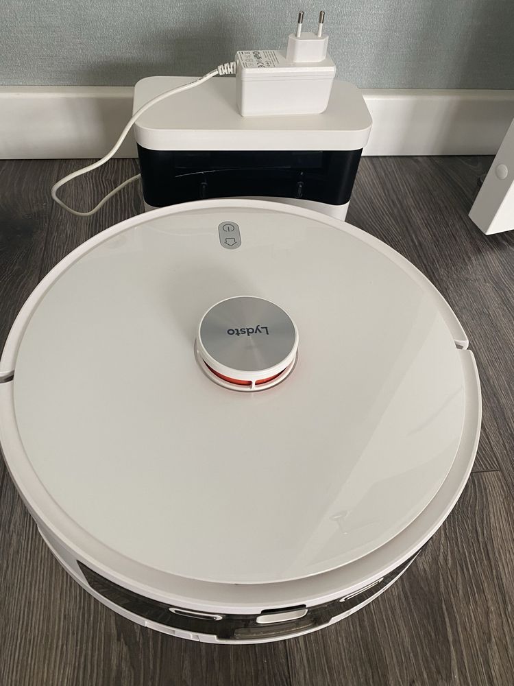 Робот пылесос Xiaomi YM-R1D-W03 на запчасти.