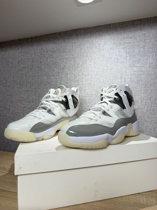 Jordan JUMPMAN two trey