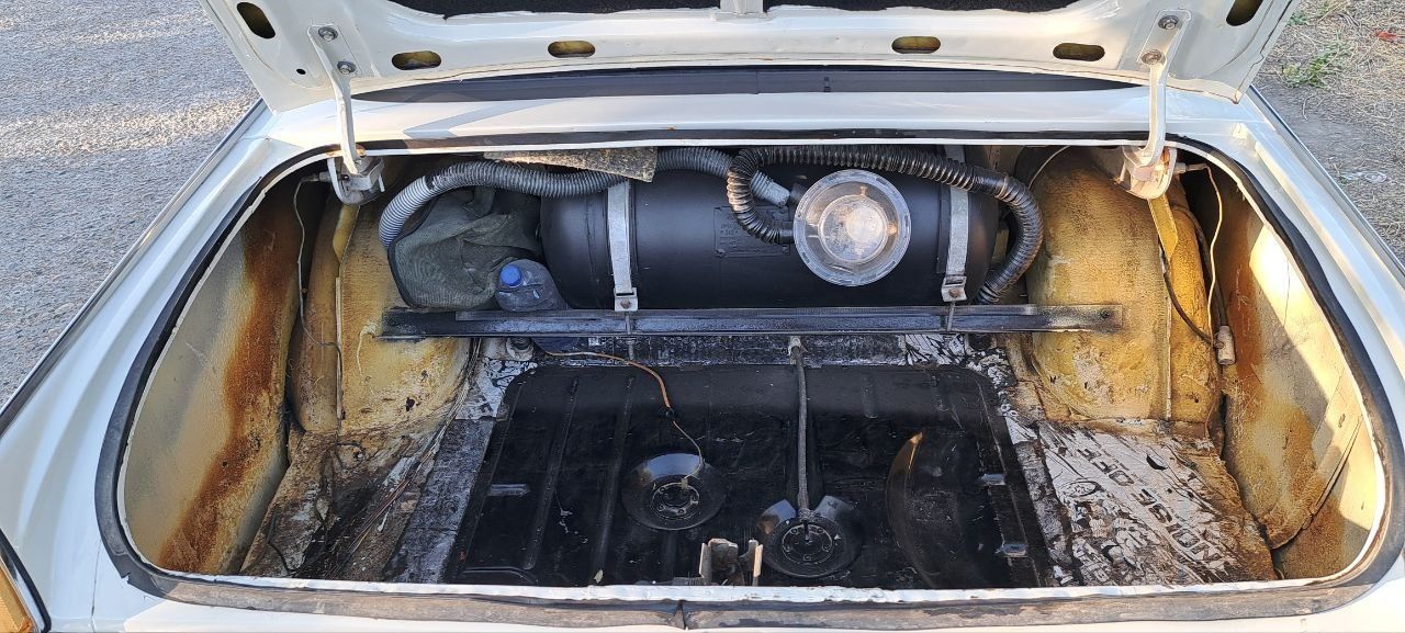 Moskvich 412.            .