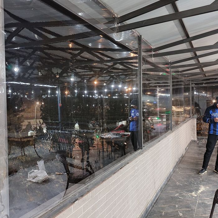 Prazrachni salafan kafe restoran owxona va bowqa joylar un