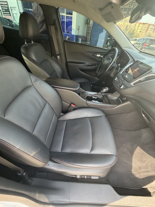 Продаю малибу XL