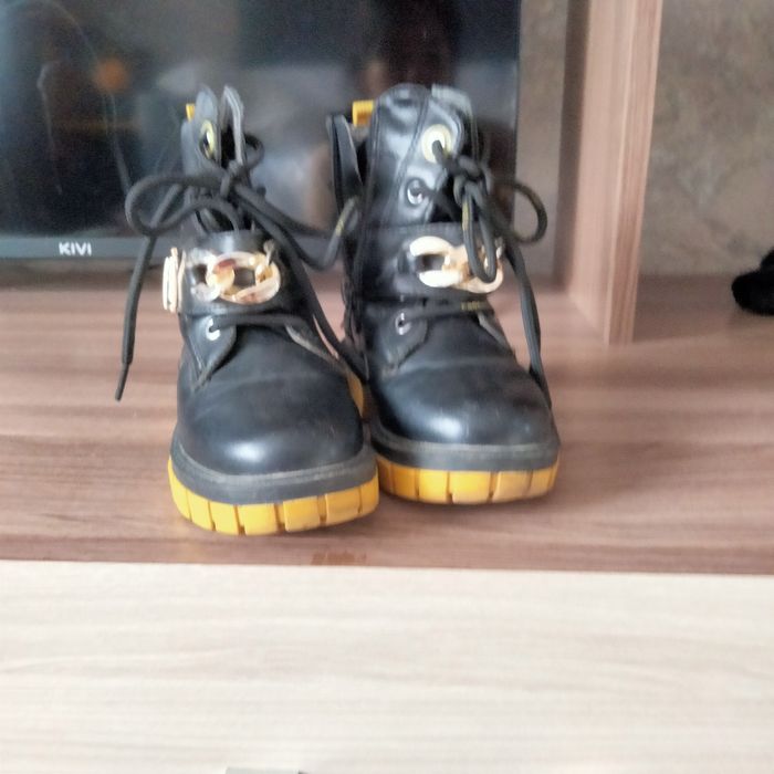 Продам  обувь осень весна