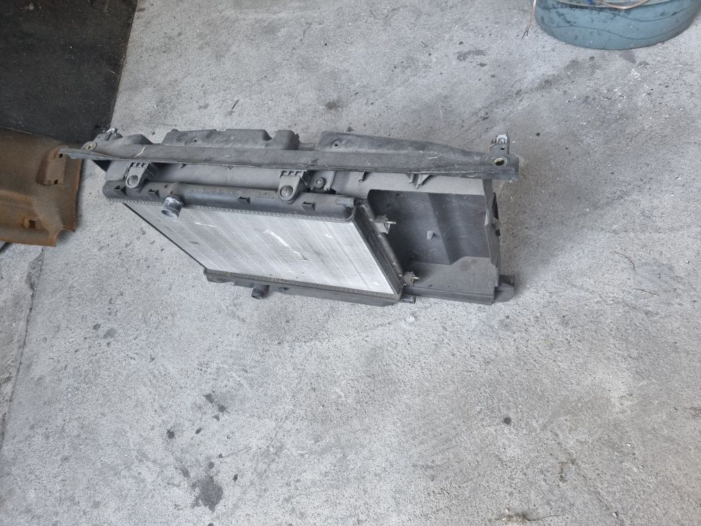 Radiator apa citroen c4 1.6 16 v  benzină hatchback