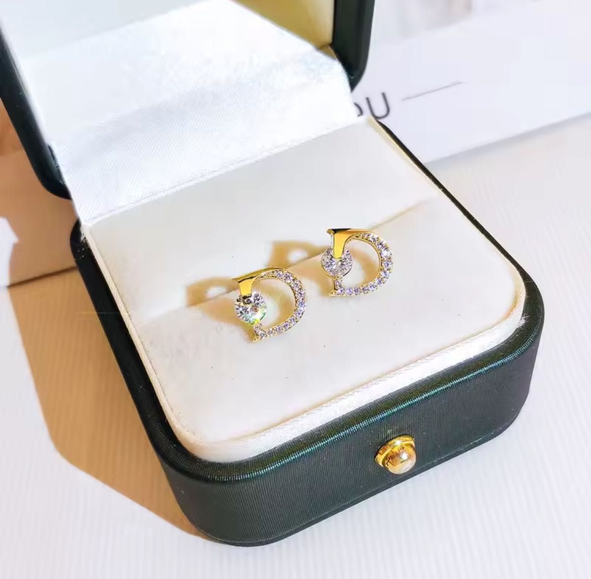 DIOR дамски обеци