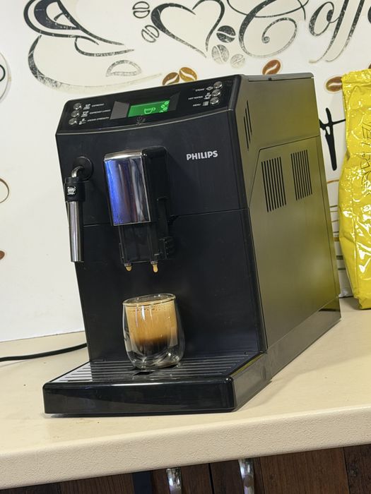 Кафемашина кафе автомат Philips с гаранция