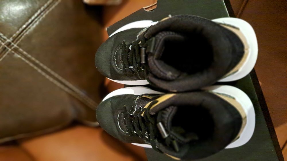 Детски обувки UNDER ARMOUR