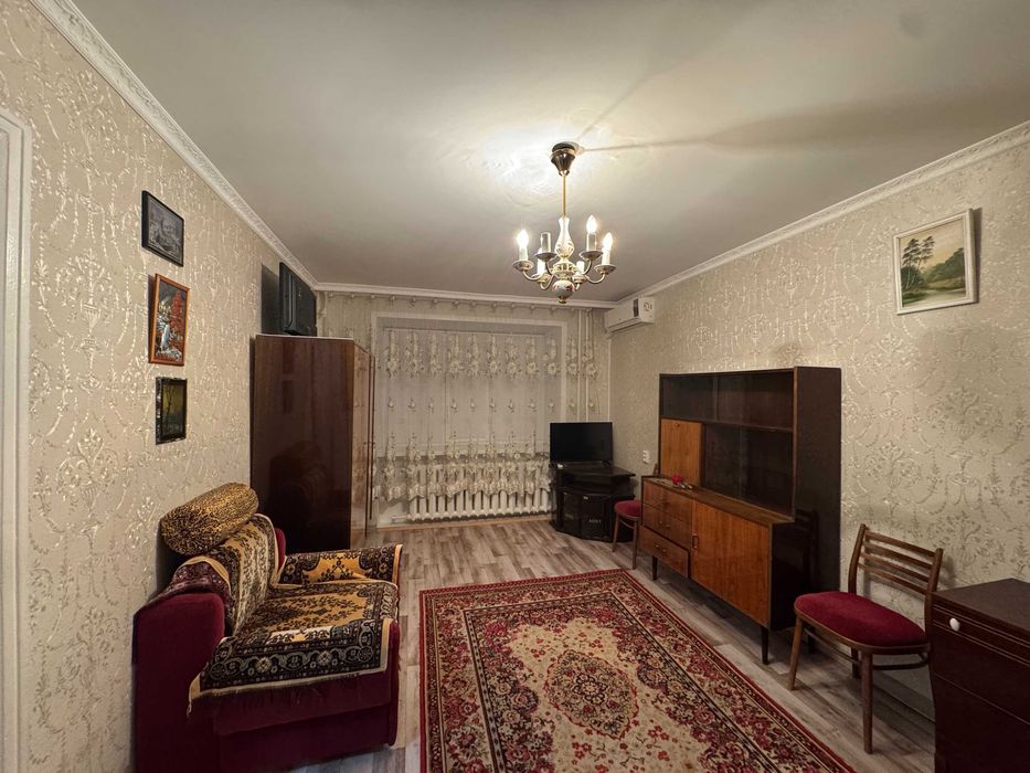 Продам улучшенную 1ком на 2 этаже по Касымханова