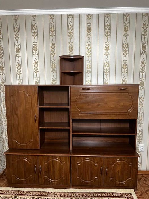 Горка для гостиной