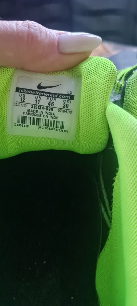 NIKE оригинални спортни обувки ,размер 46