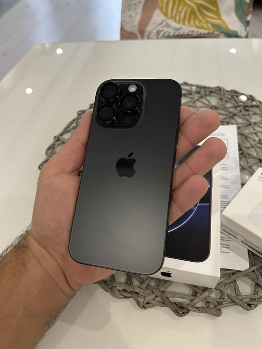 Iphne 16 Pro - ГАРАНЦИОНЕН!