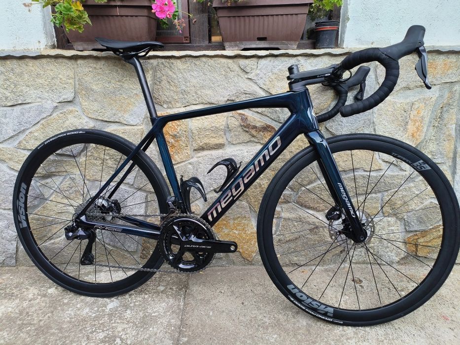 Megamo Raise 05 Shimano Ultegra Di2 2x12