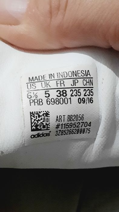 Adidași bărbați originali nr.38, interior 24cm