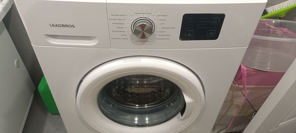 Продам новую стиральную машину