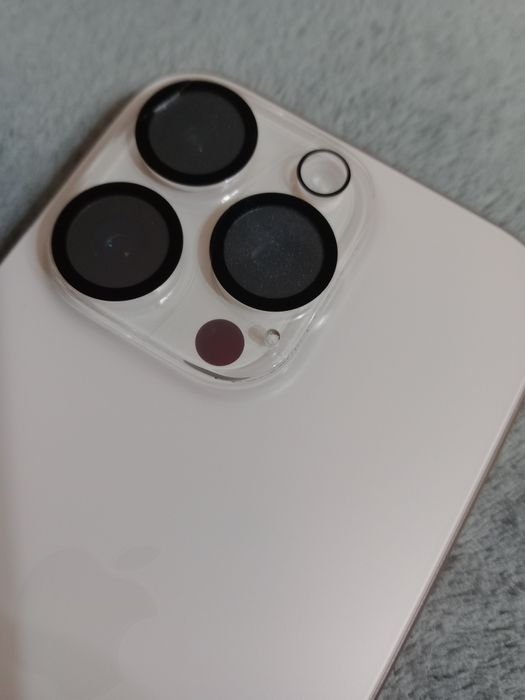 IPhone 16 Pro заключен