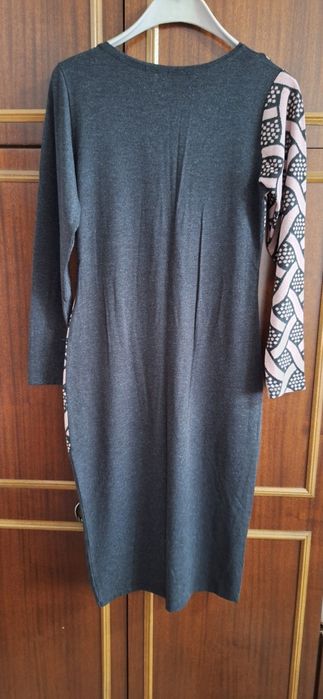 Дамски рокли и роба