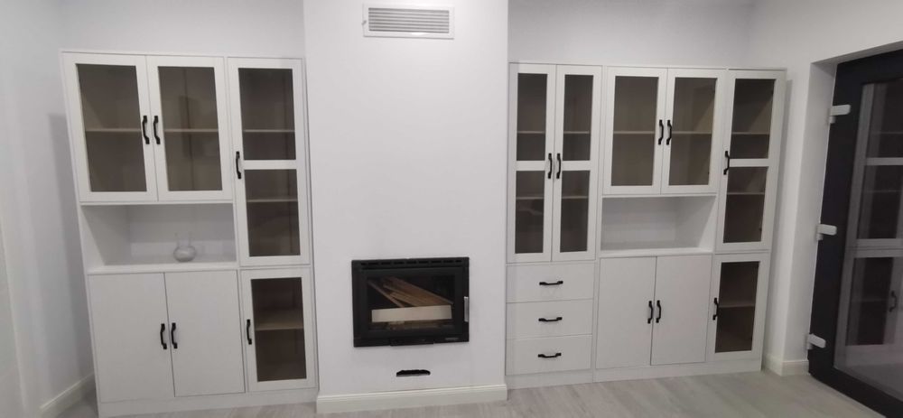 2 Corpuri vitrină albă