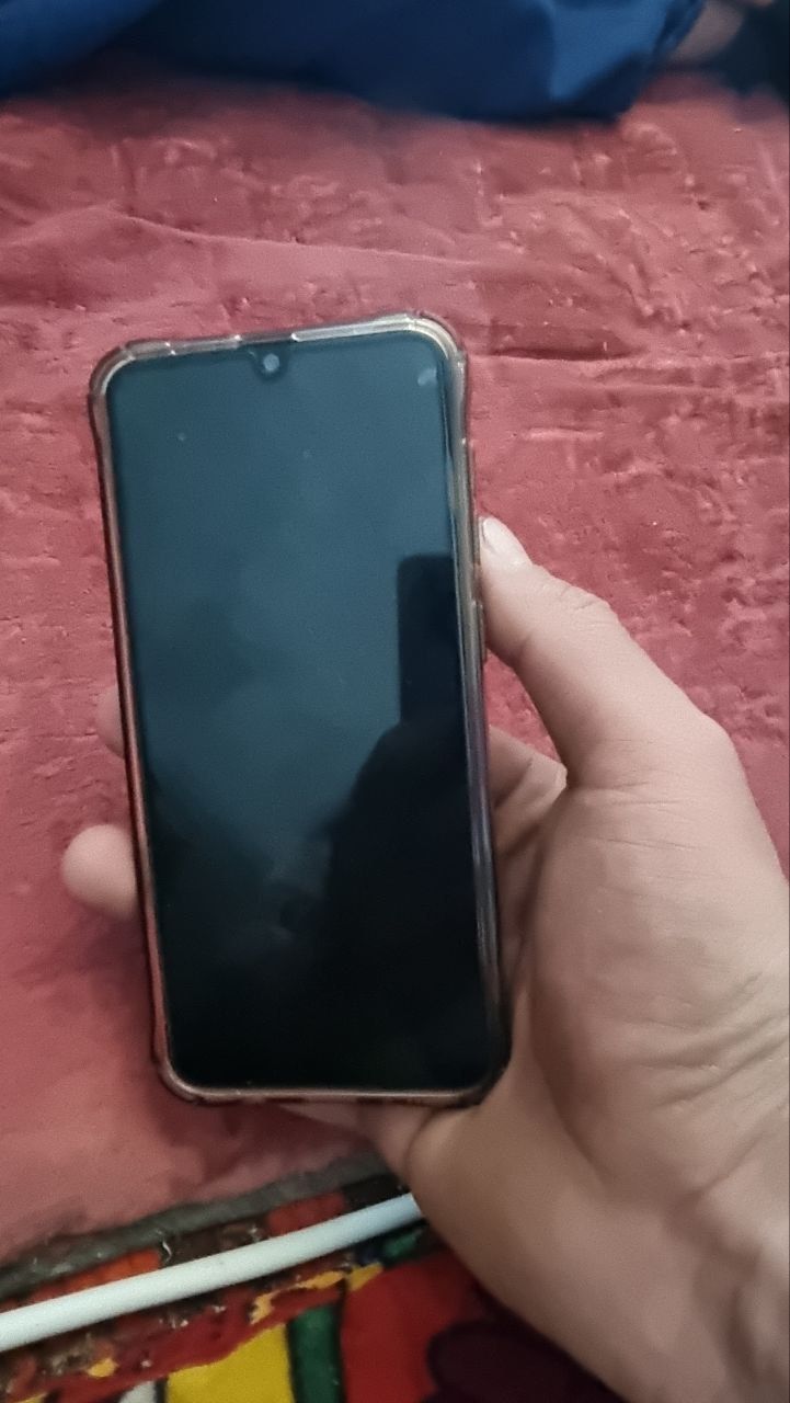 Samsung A50 Sotiladi