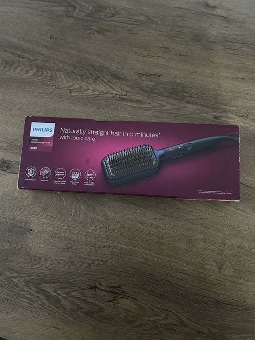 Perie „Philips 5000 Heated Straightening Brush BHH885/00
