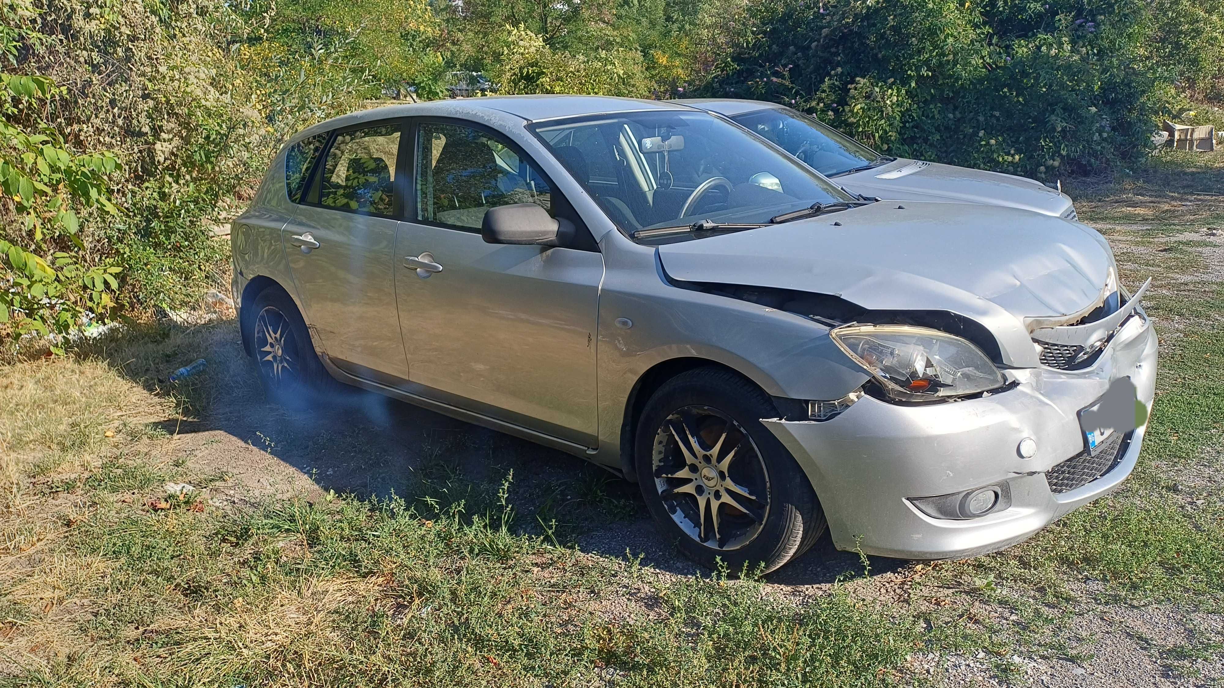 Mazda 3 2005 продавам
