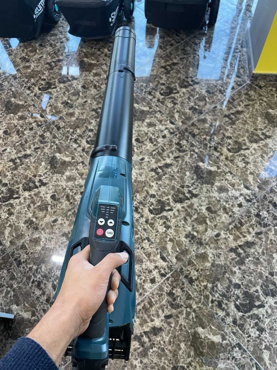 Бесщеточная аккумуляторная воздуходувка ALTECO CB 42-65 BL Solo
