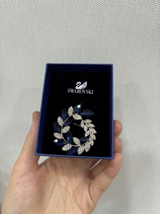 Брошь SWAROVSKI подарок сваровски