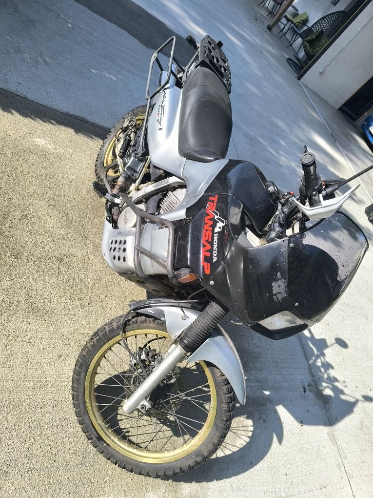 Honda Transalp 600