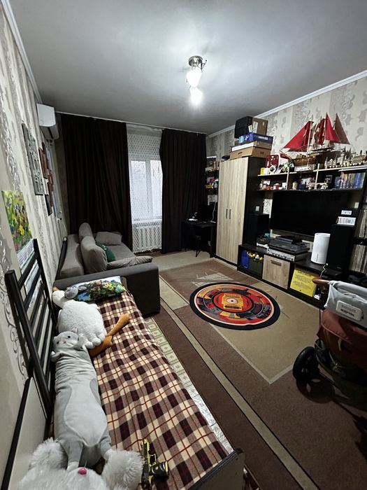 Прлдается 1-комнатная квартира. Улучшенной планировки