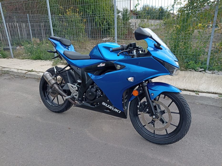 Suzuki gsxr 125 A1