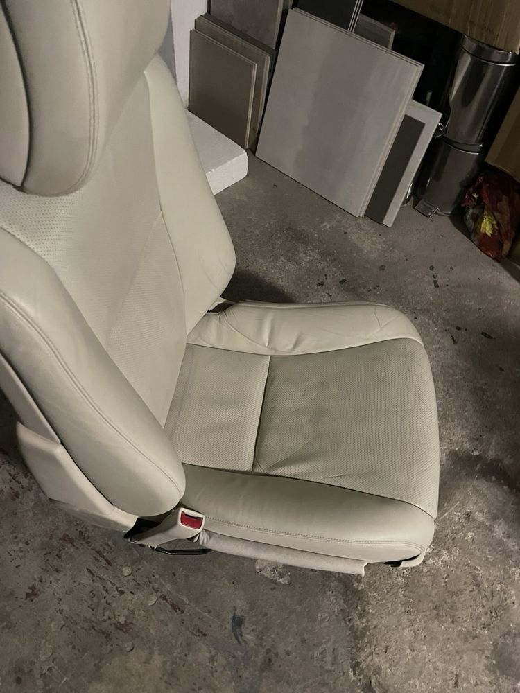 Шофьорска седалка за Lexus LS460-600H
