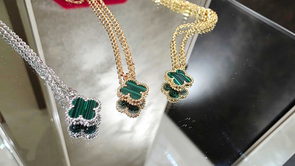 Van Cleef & Arpels VCA Sweet Alhambra Green Malachite Дамско Колие