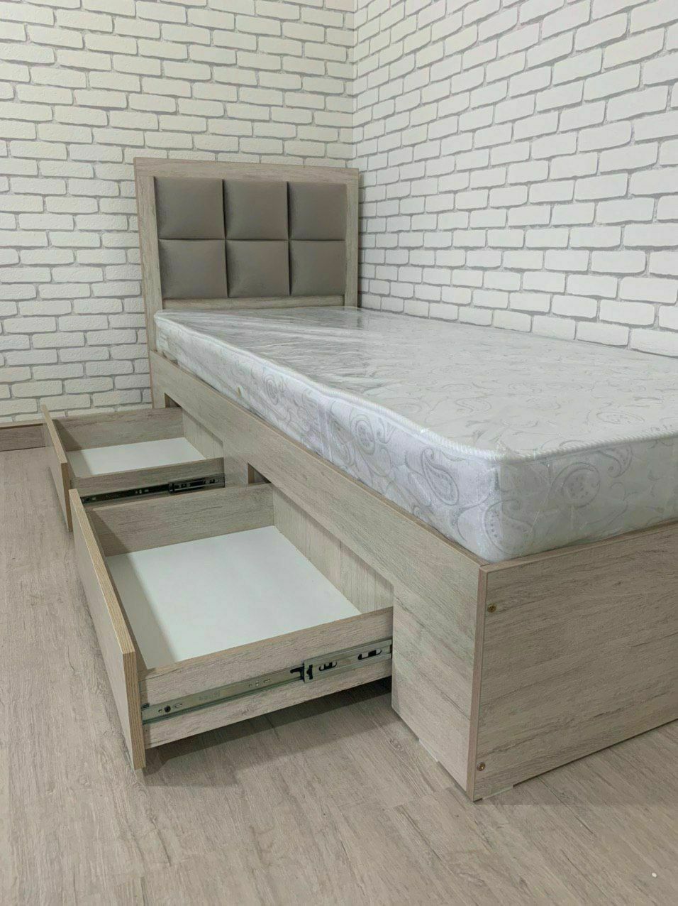 1 kishlil  devanlar va 1 kishlek
