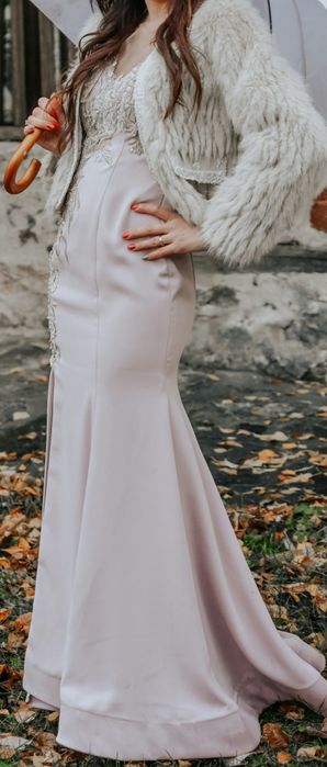 Официална рокля!