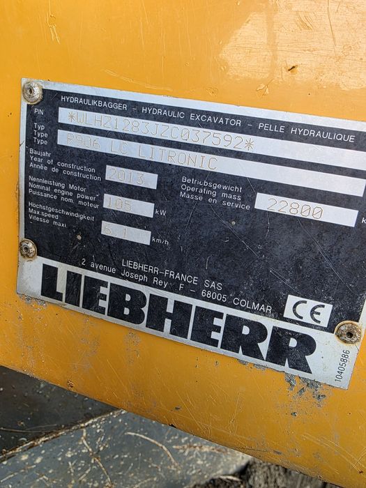 Vand Excavator Liebherr 906