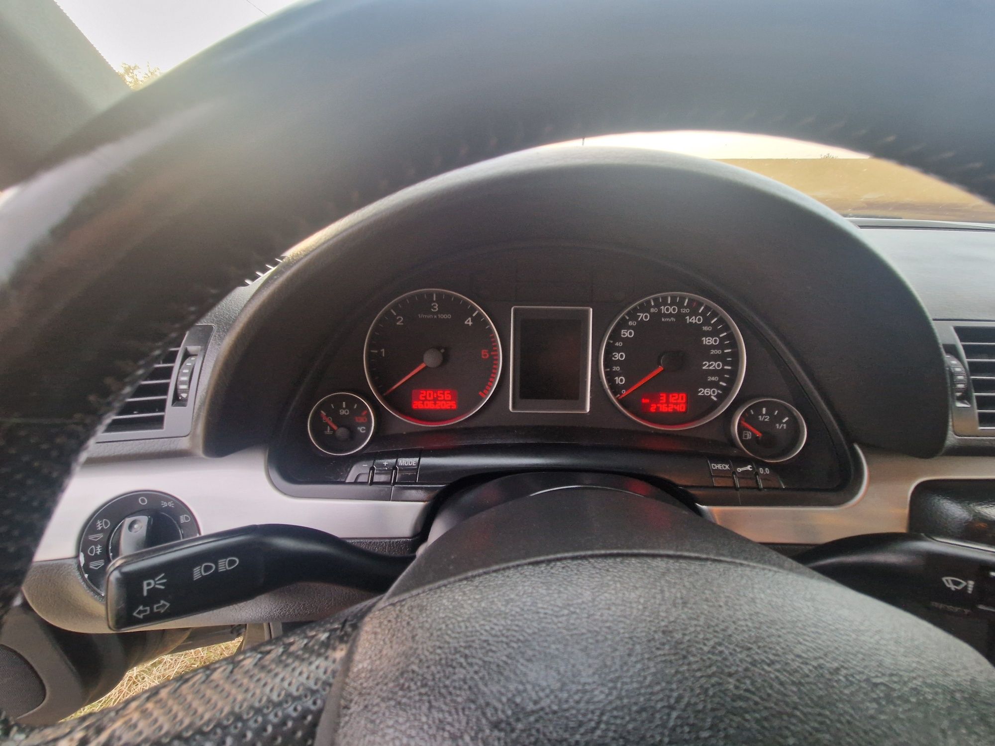 Vând Audi A4 b7 avant quattro