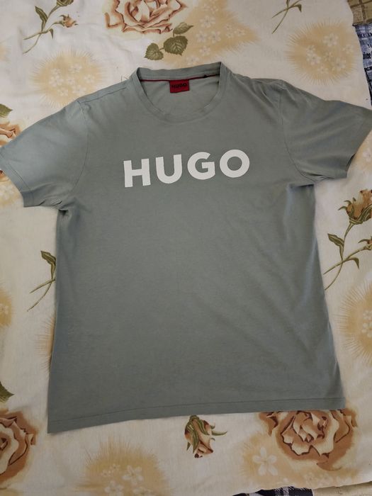 Тениска HUGO- нова