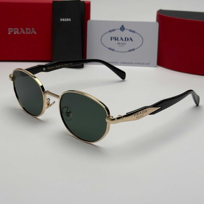 Слънчеви очила Prada Milano Round Classic Edition нови, черно и златно