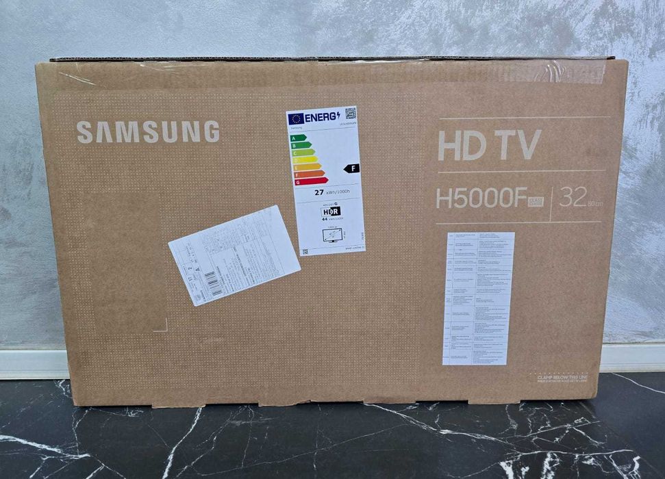 Samsung 32-Inch Class HD H5000F Smart TV, BMG AMANET 97408