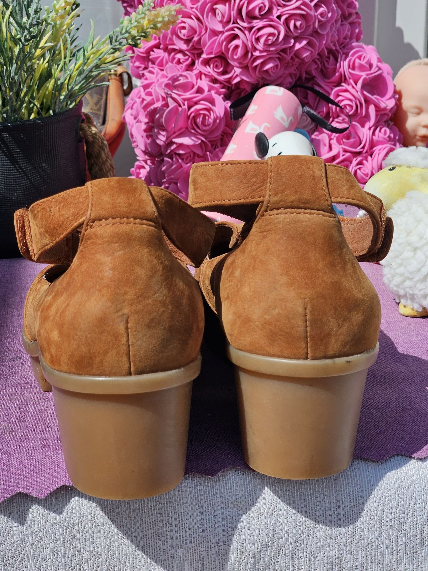 Clarks сандали на платформа от кожа