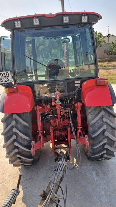 Продаю Трактор 1523