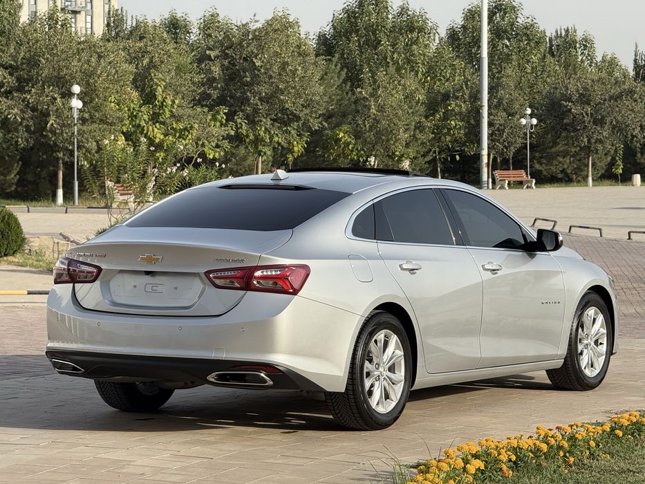 Chevrolet Malibu 2 Premier 2022