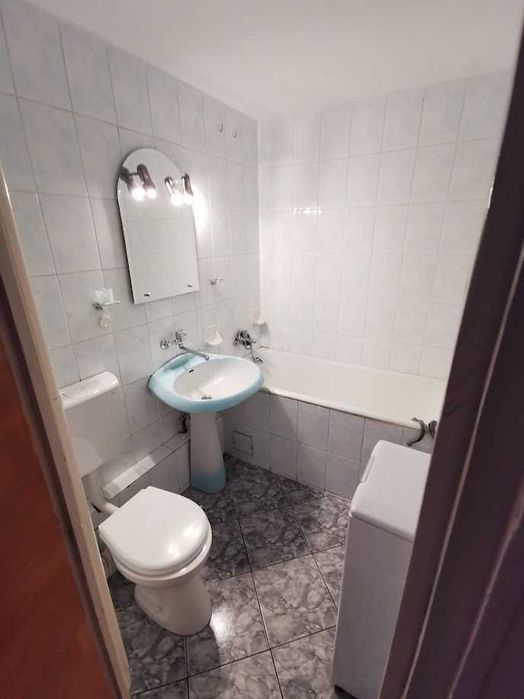 Apartament decomandat Crangasi de inchiriat