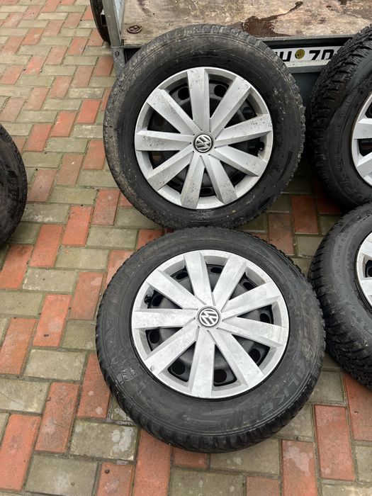 Set roti 5x112 cu anvelope iarna 215/60R16 pentru VW Audi Skoda Seat