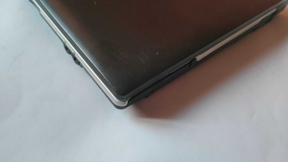 Лаптоп fujitsu s760 4гб/320гб/ win 10