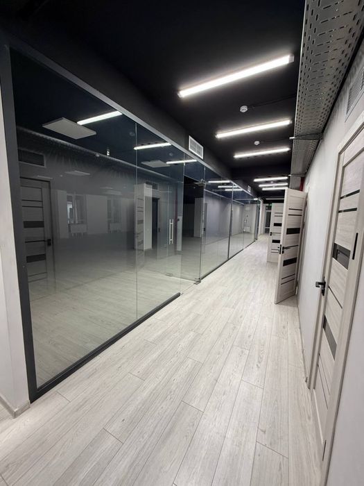 KFC Westminister | 6777кв - Продается Здание вдоль дороги