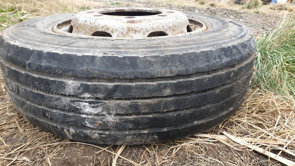 Джанта с гума 245 70 19.5 триангал