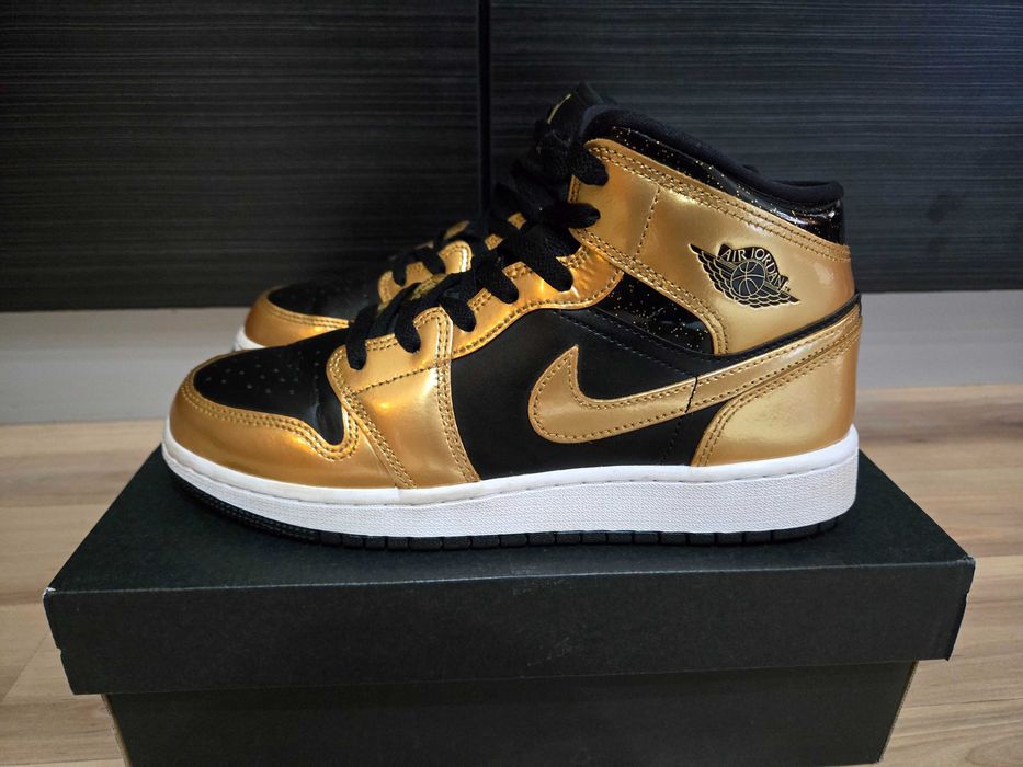 Маратонки Nike Air Jordan 1 / Перфектно състояние