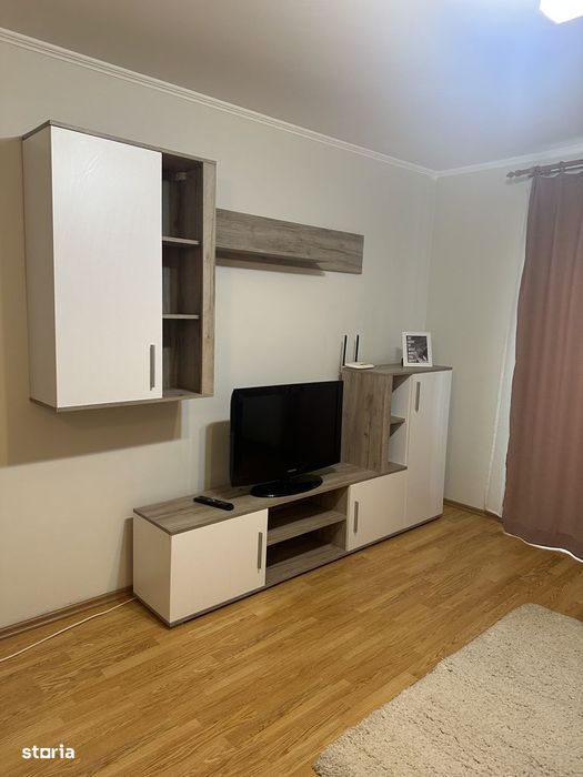 Campina - ultracentral - ap. 2 cam/mobilat - 1500 Lei/Luna