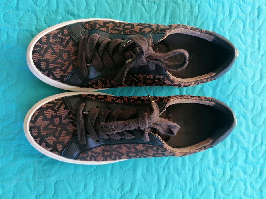 DKNY оригинални кецове